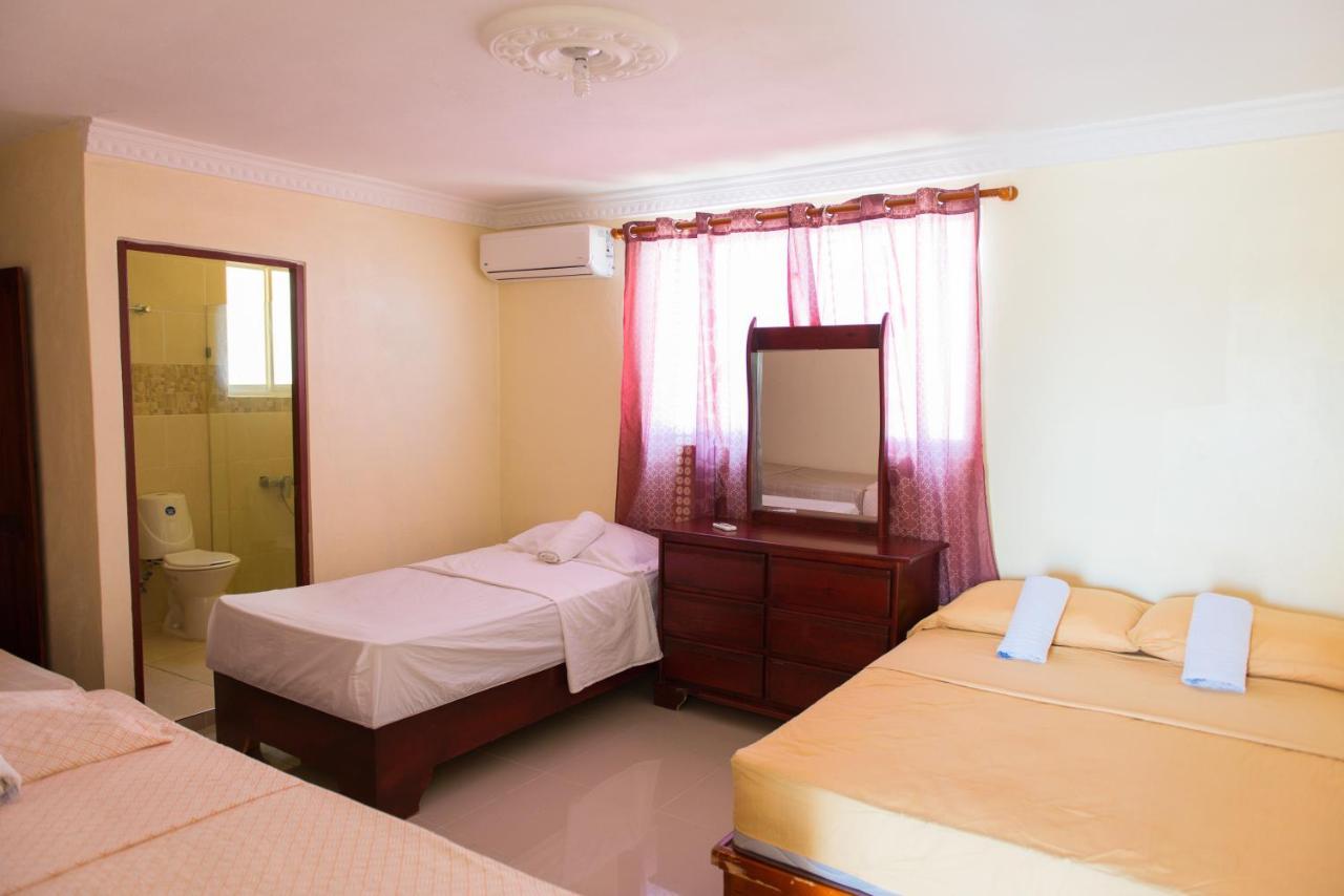 Bnb Tropical Island Aparthotel - Corales Del Sur - Santo Domingo Este Kültér fotó