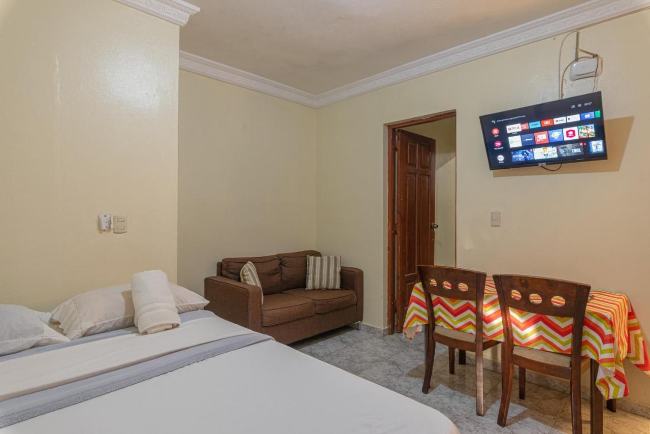 Bnb Tropical Island Aparthotel - Corales Del Sur - Santo Domingo Este Kültér fotó
