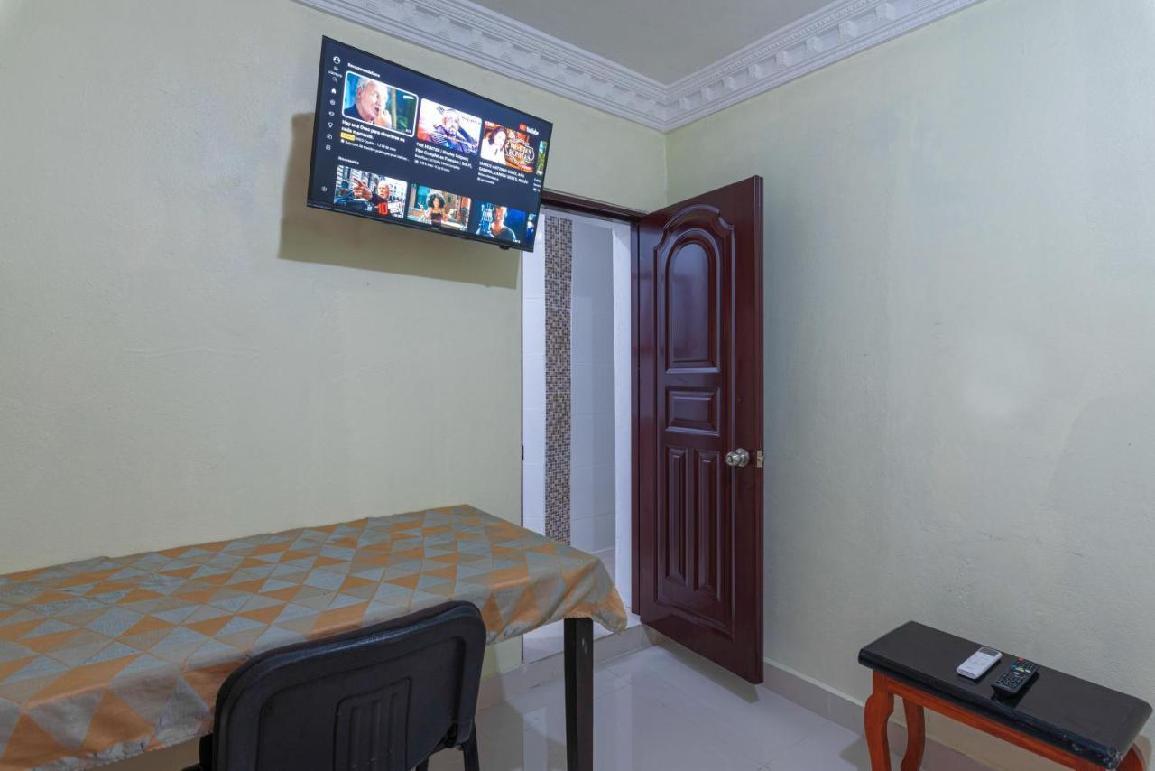 Bnb Tropical Island Aparthotel - Corales Del Sur - Santo Domingo Este Kültér fotó