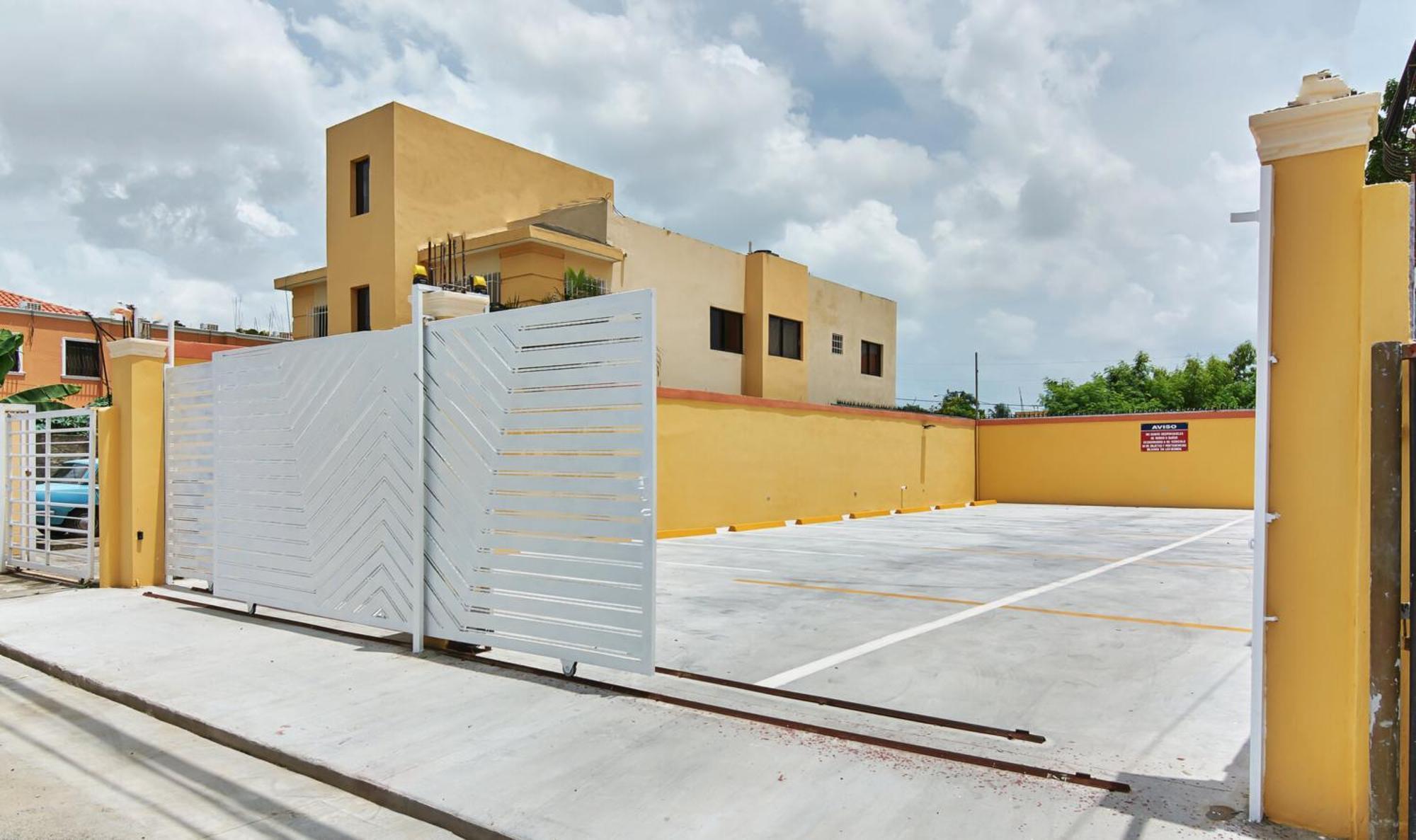 Bnb Tropical Island Aparthotel - Corales Del Sur - Santo Domingo Este Kültér fotó
